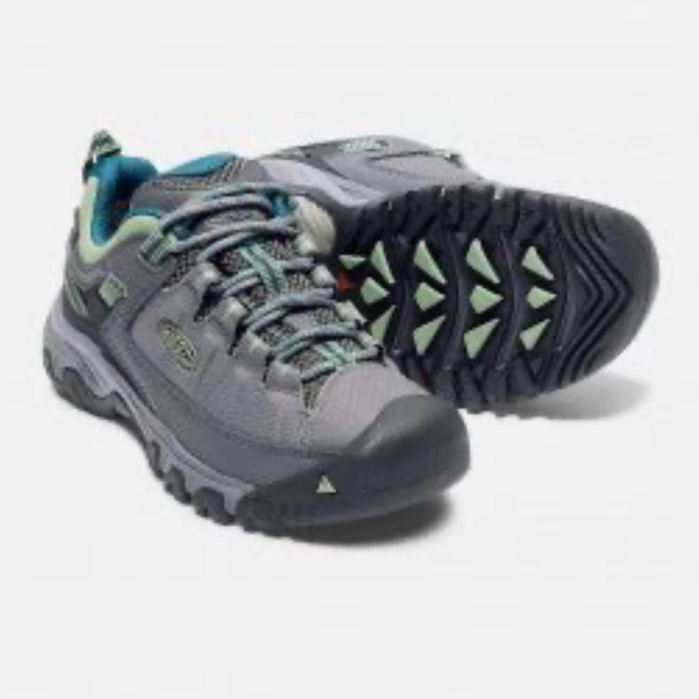 Keen Targhee III - Low - women’s SZ 8